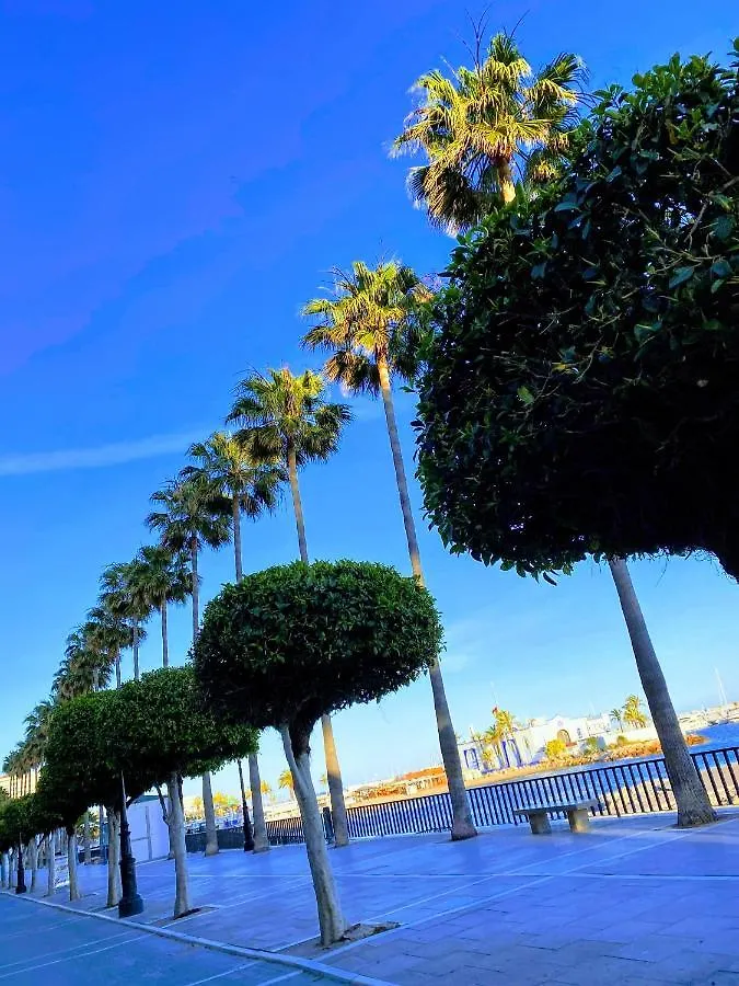 El Faro, Center Marbella Beachfront - Eaw Homes 0*,  Spanien